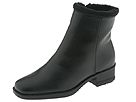 Naturalizer - Snug (Black) - Footwear