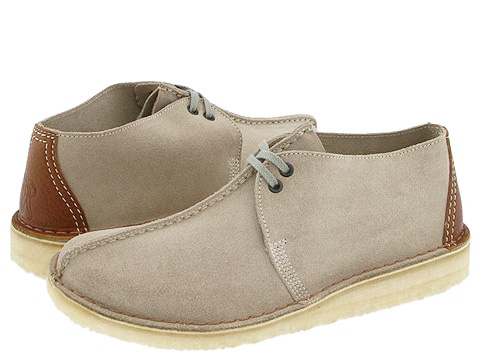 clarks desert trek sand