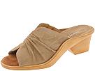 Curvetures - Becky (Sand Suede) - Footwear