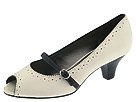 Naturalizer - Banded (Ivory/Black Leather) - Footwear