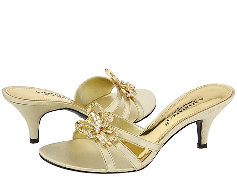 6pm.com - Buy discount shoes, apparel, and accessories - Save on cheap shoes, apparel, and accessories