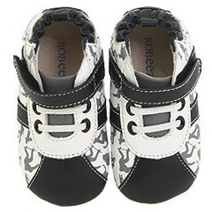 Robeez Skater HL Laces Infant White Footwear
