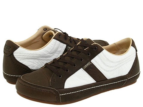 UGG Corbin : UGG Men s Lace up casual Shoes