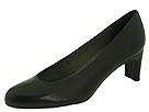 Stuart Weitzman - Chicpump (Black Nappa)