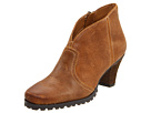 SoftWalk - Dakota (Wheat Distressed Suede Leather)