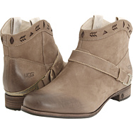 UGG Austin