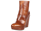 Stuart Weitzman - Invent (Saddle Old West Calf)