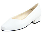 Annie - Dandy (White)