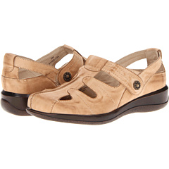 SoftWalk Tremont (Sand Soft Dull Leather) Footwear