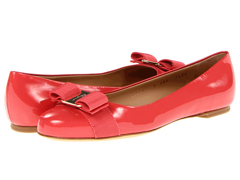 Ferragamo : womens shoes,bags sale,cheap shoes online,mens shoes sale