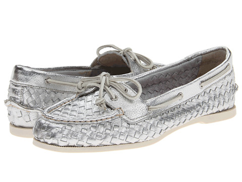 sperry silver slip on