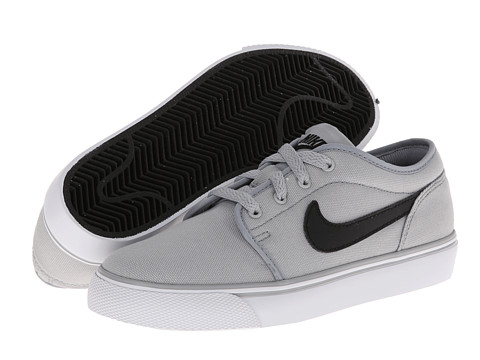 nike toki low canvas