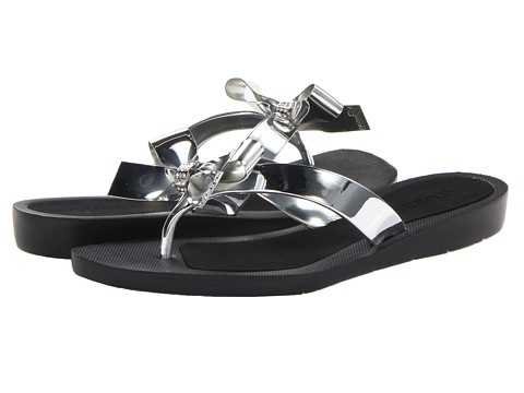 guess tutu sandals