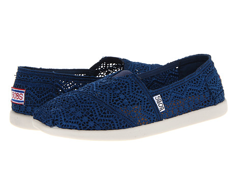 skechers labyrinth