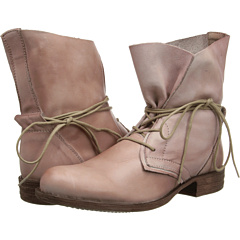 Miz Mooz Lolly (Blush) Footwear