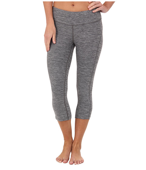 new balance space dye capri