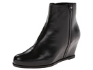 Stuart Weitzman Sidetrack (Black Nappa Leather)