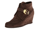 Stuart Weitzman Closed (Coffee Velour)