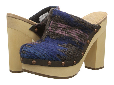 UPC 840433108504 product image for Woolrich Journalist (Water) Women's Boots | upcitemdb.com
