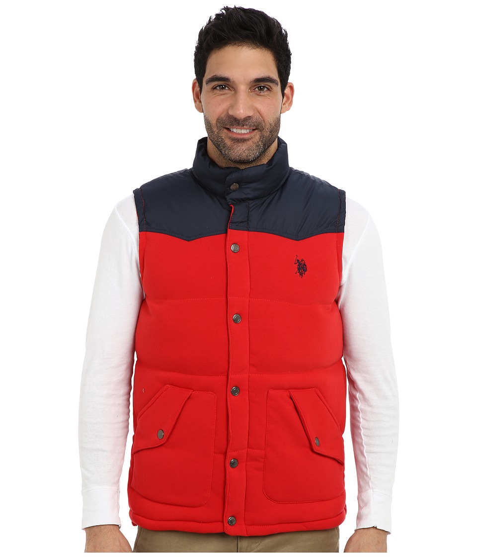 U.S. POLO ASSN. - Fleece Western Yoke Vest (Engine Red) Men's Vest