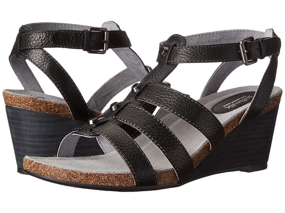SoftWalk Jacksonville (Black Soft Tumbled Leather) Women