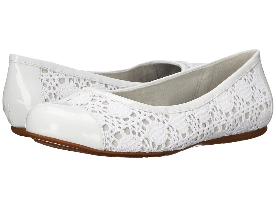 SoftWalk Napa (White Crochet/Patent) Women