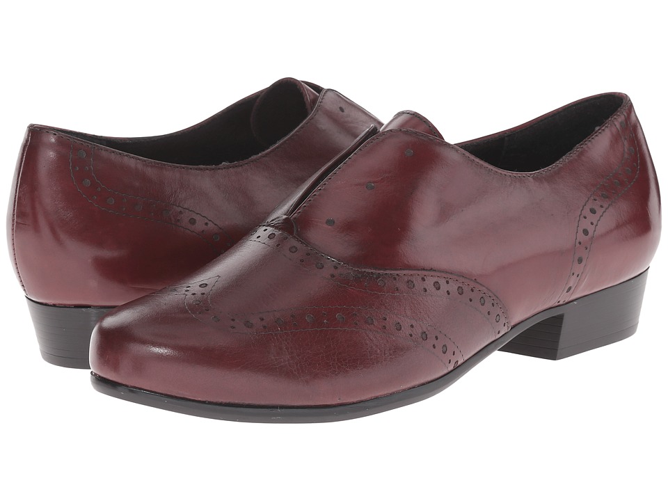 Munro Yale (Wine Leather) Women