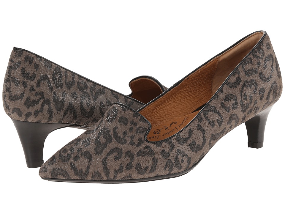 Sofft Vesper (Grey Leopard Hair Foil Suede) Women