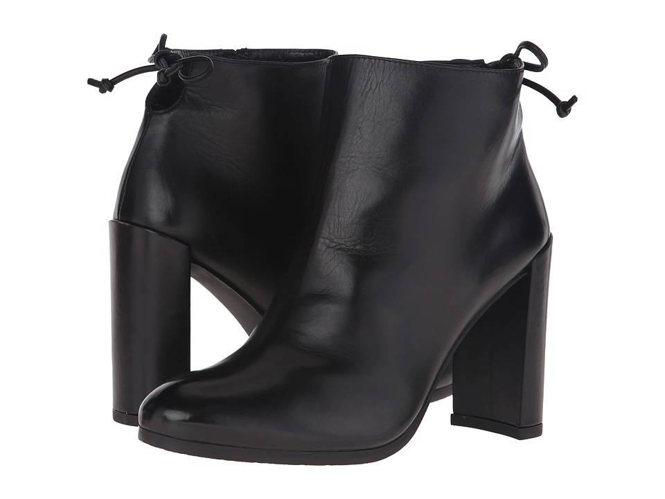Stuart Weitzman - Grandiose (Black Calf) Women
