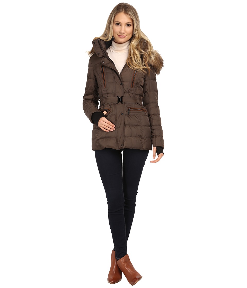 Vince Camuto Belted Down with Faux Fur Trim J8581 (Bark) Women