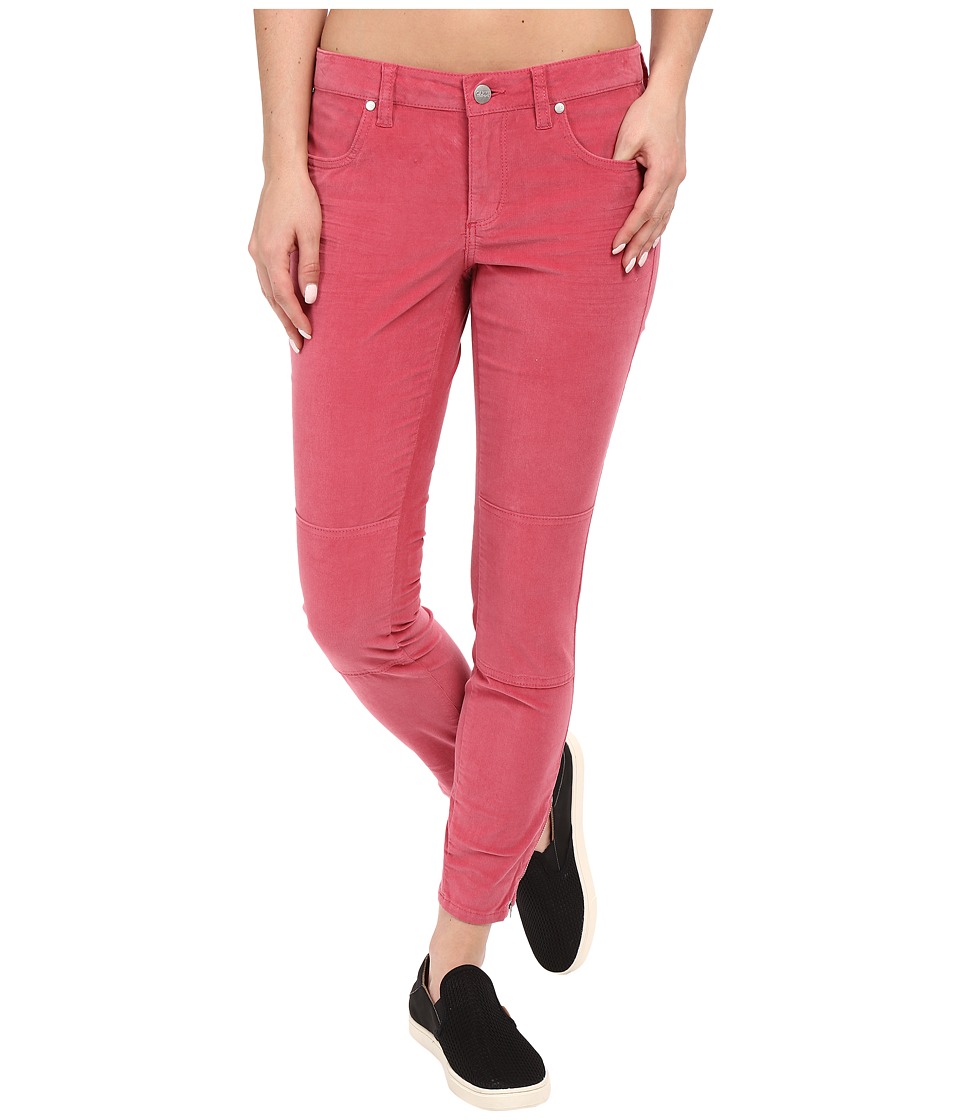 Carve Designs Willow Capris (Strawberry) Women