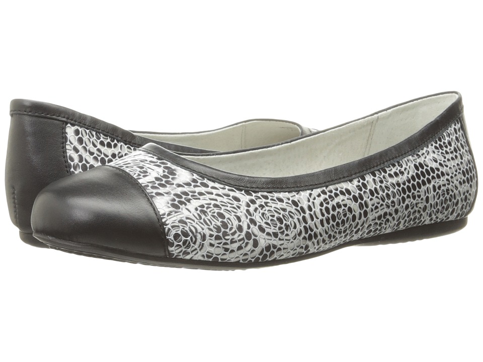 SoftWalk Napa (Black Rose Fabric/Smooth Leather) Women