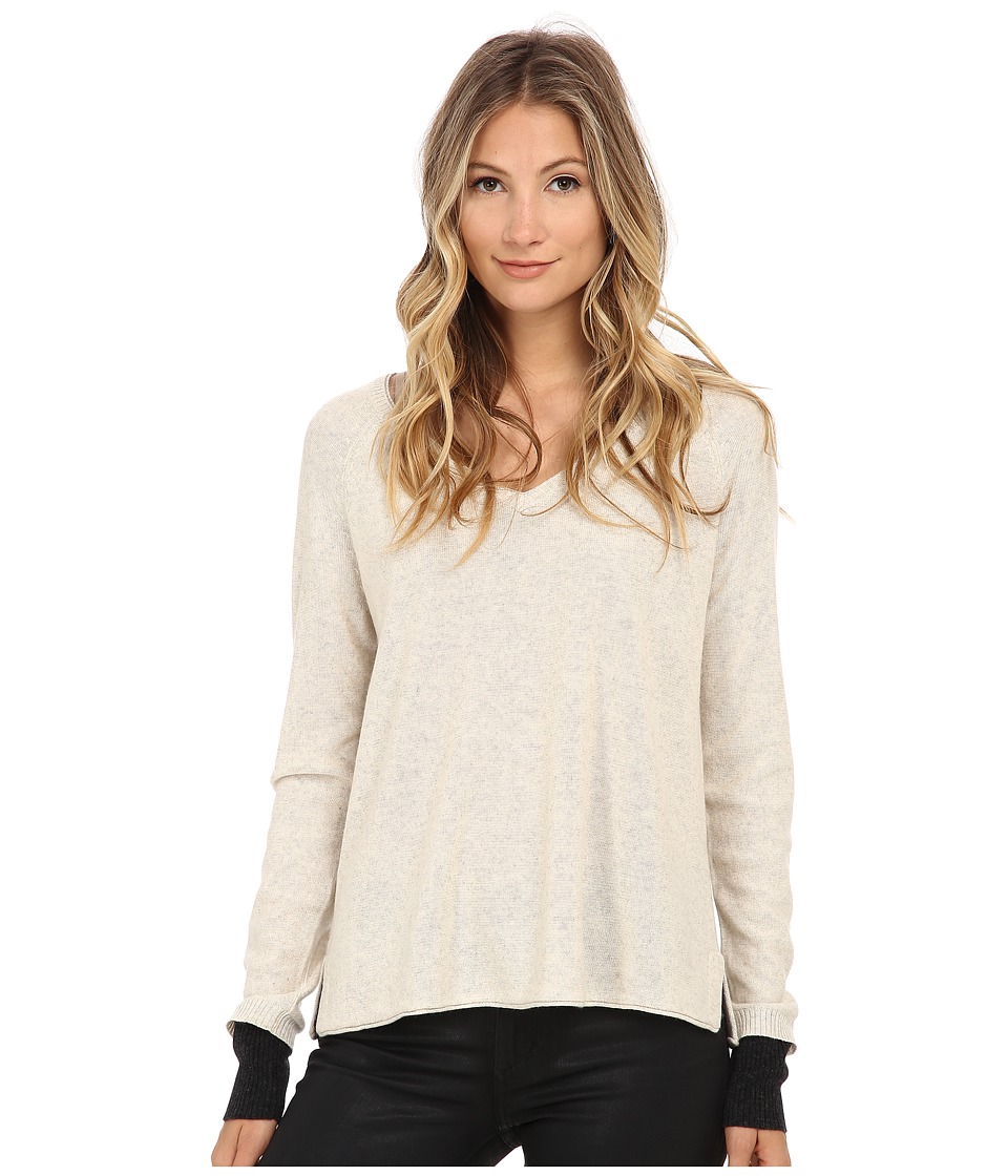 Three Dots - Long Sleeve Raglan V-Neck (Sand w/ Charcoal) Women