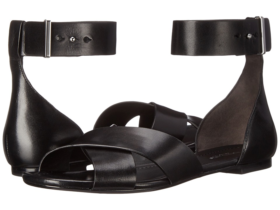 Michael Kors Robbie (Black Vachetta) Women