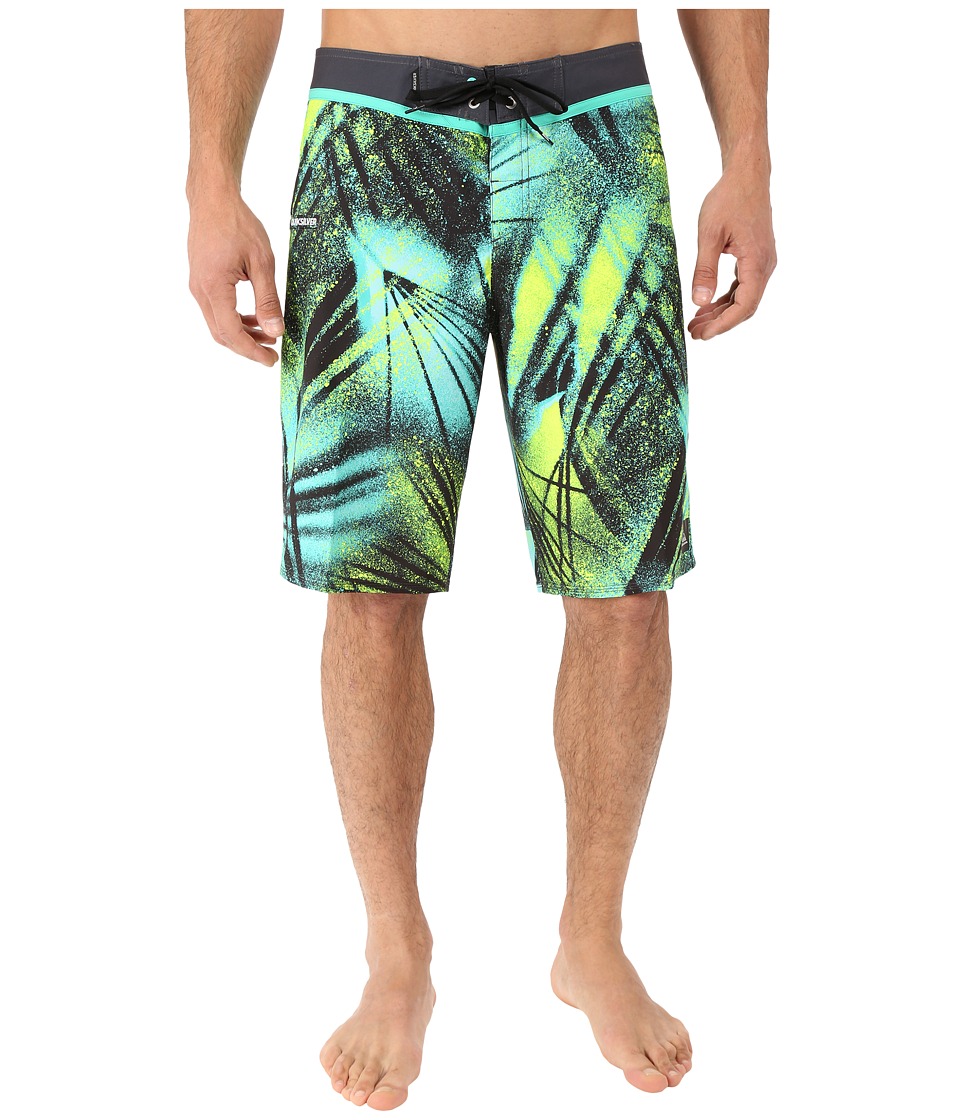 Quiksilver - Glitched 21 Boardshorts (Tarma) Men