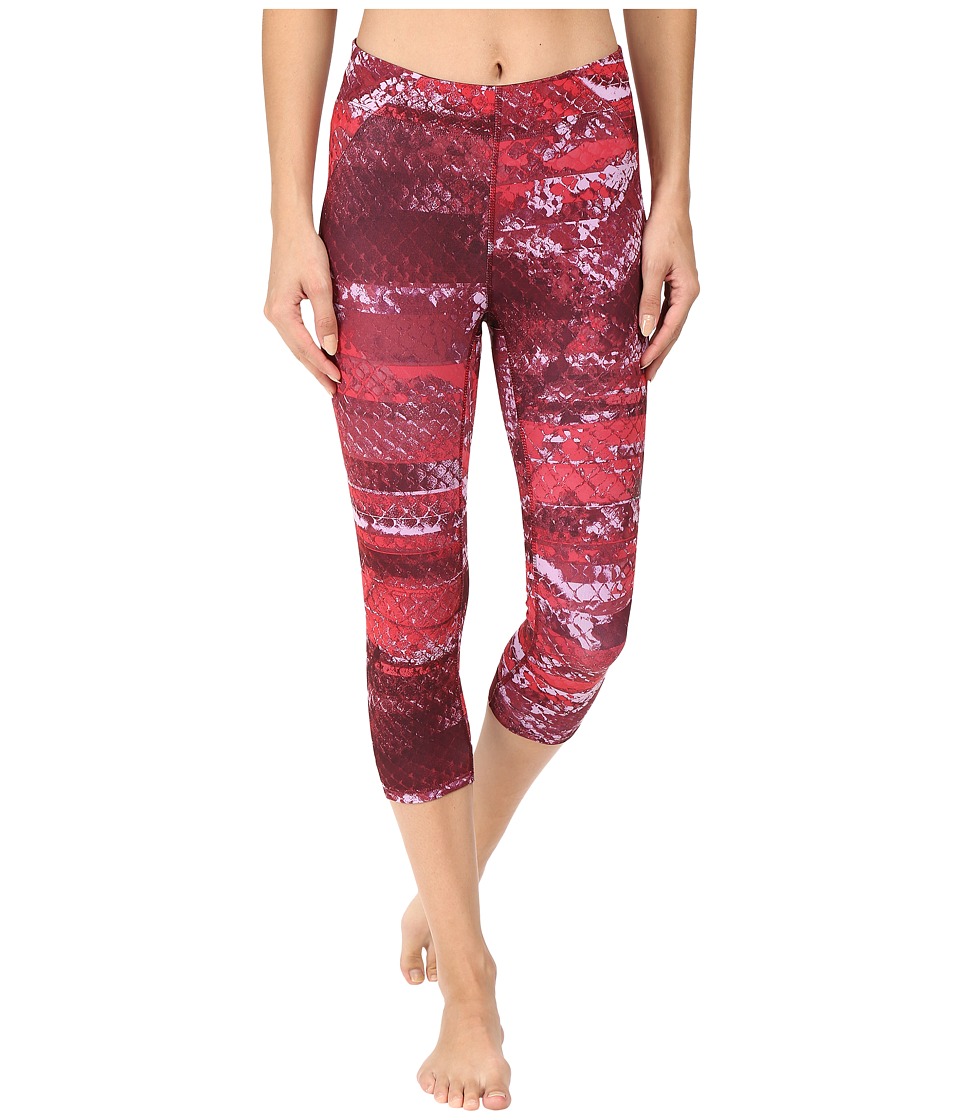 The North Face Motus Capri Tights II (Biking Red Reptile Print) Women