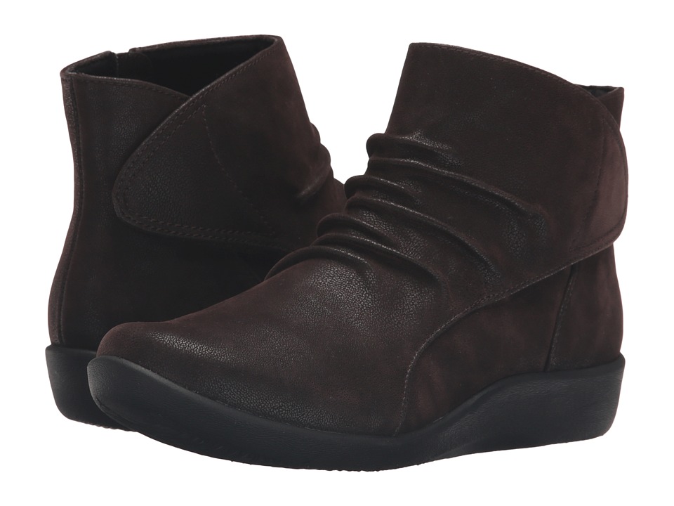 Upc 889305630132 Women S Clarks Sillian Chell Boot Size 8 W