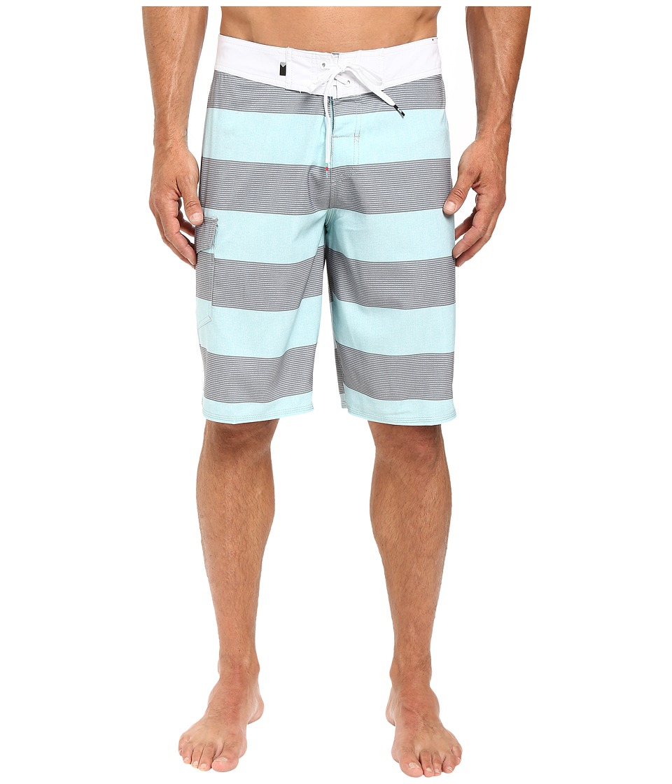 Quiksilver - Everyday Brigg 21 Boardshorts (Meadowbrook) Men
