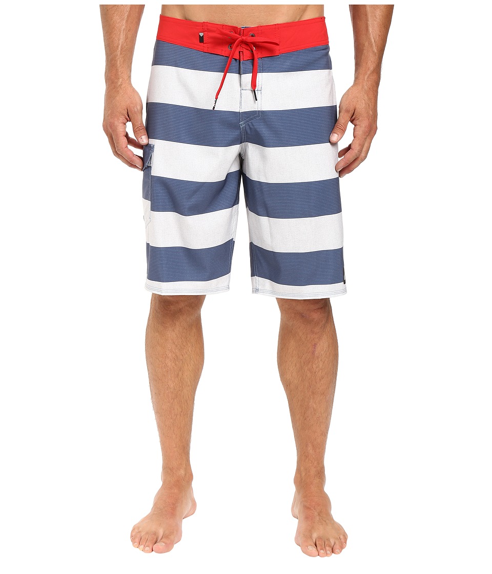 Quiksilver Everyday Brigg 21 Boardshorts (Captains Blue) Men