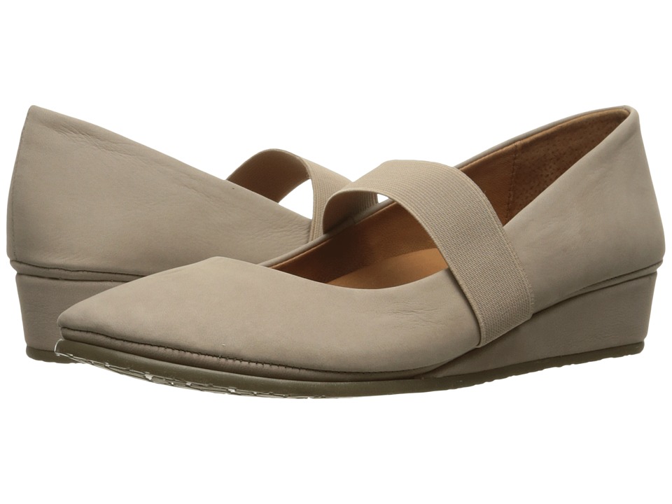 Gentle Souls Aria (Mushroom Nubuck) Women