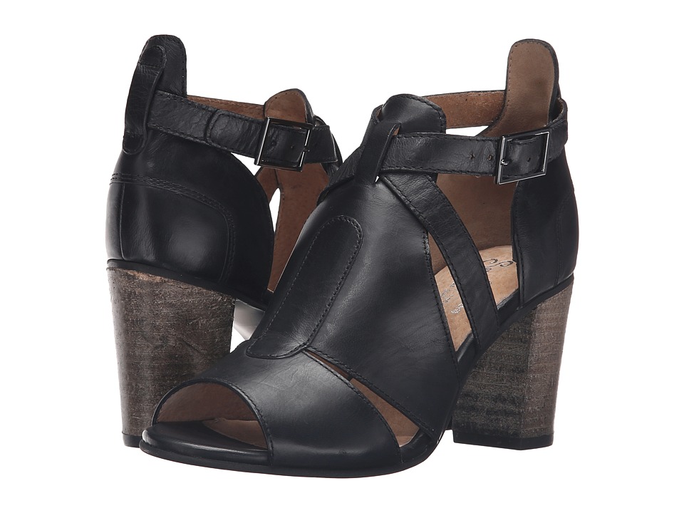 Seychelles Clutch (Black) High Heels