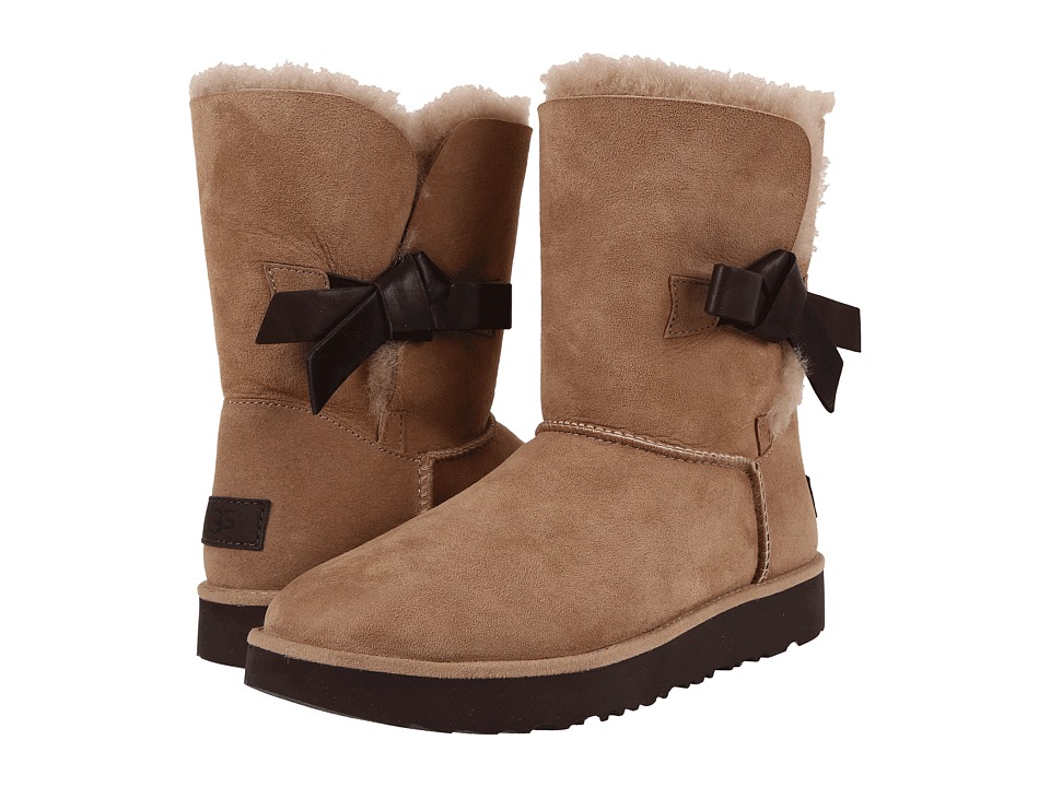 UGG Classic Knot Short (Natural) Women