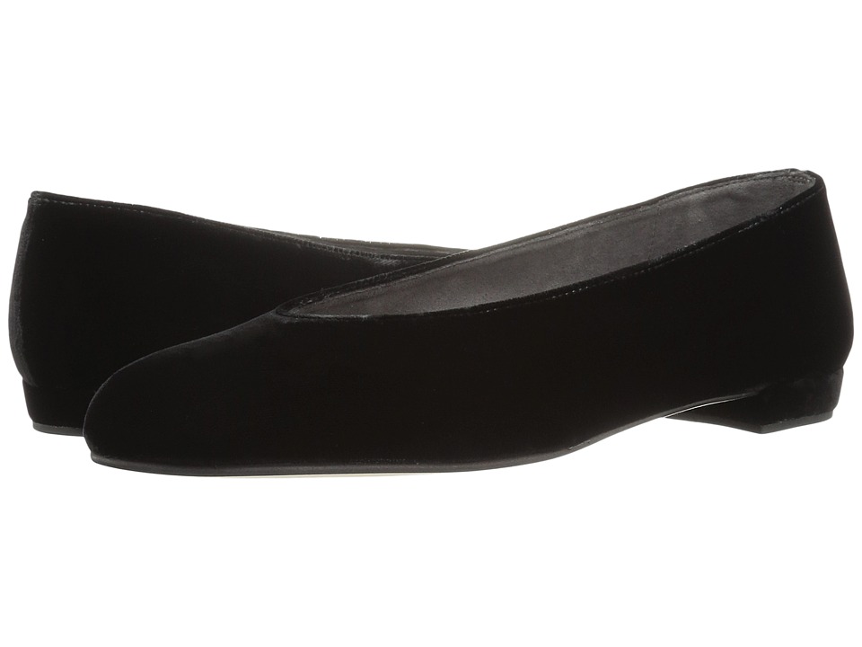 Stuart Weitzman Chicflat (Black Velvet) Women