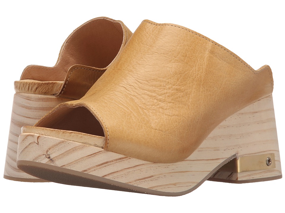 Free People Orange Moon Clog (Sand) Women