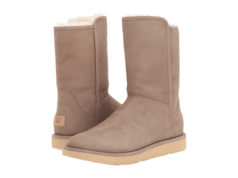 UGG Abree Short II (Clay) Women