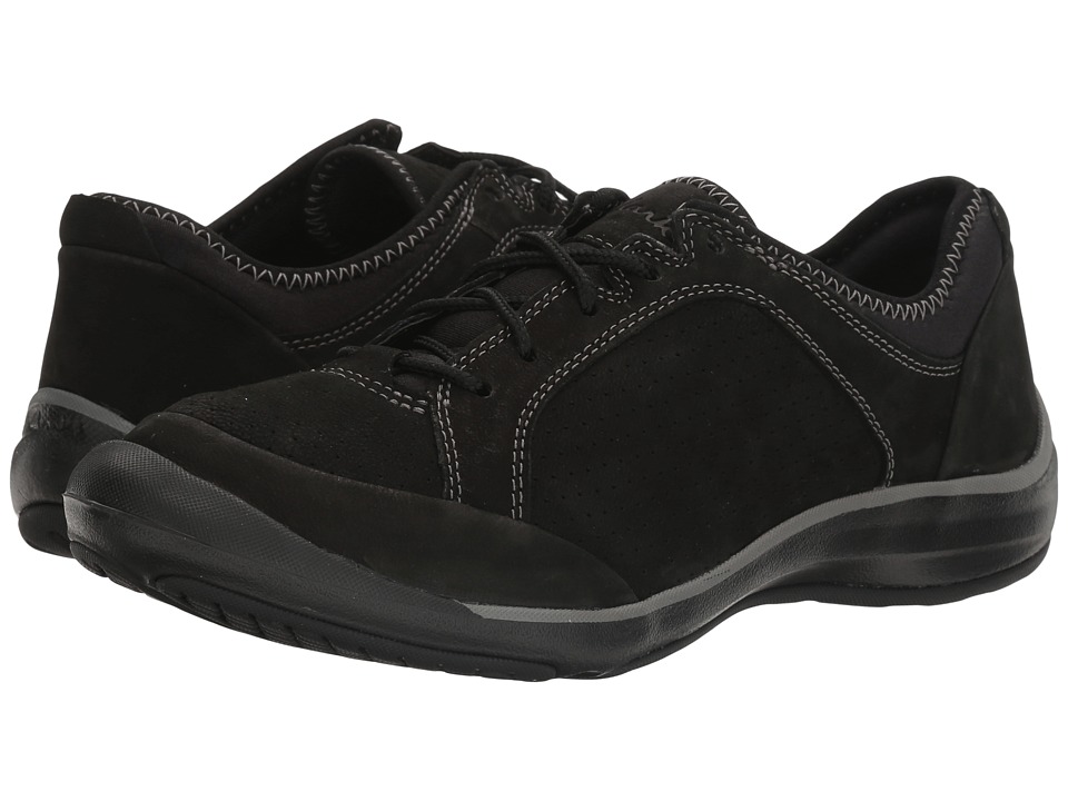 Clarks Asney Lace (Black Nubuck) Women
