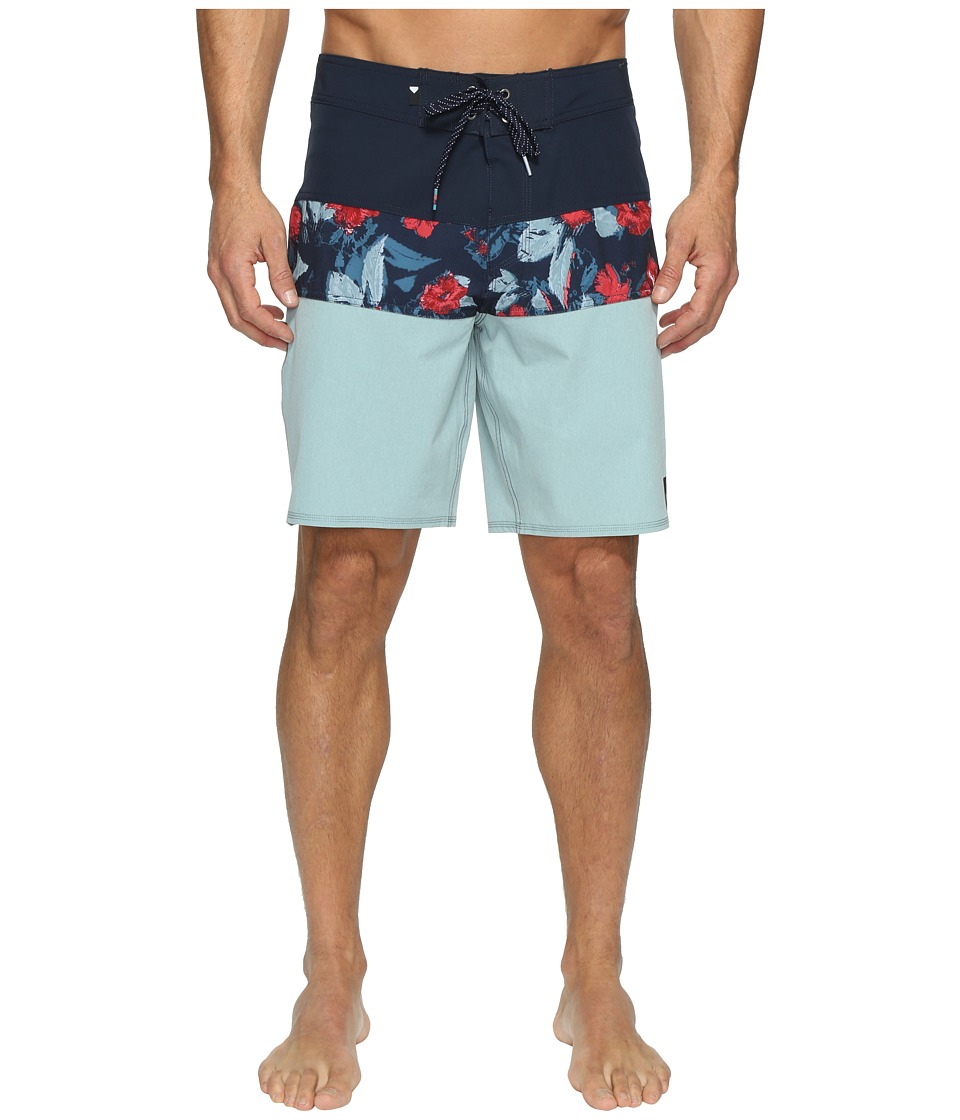 Quiksilver Panel Blocked Vee 19 Boardshorts (Stone Blue) Men