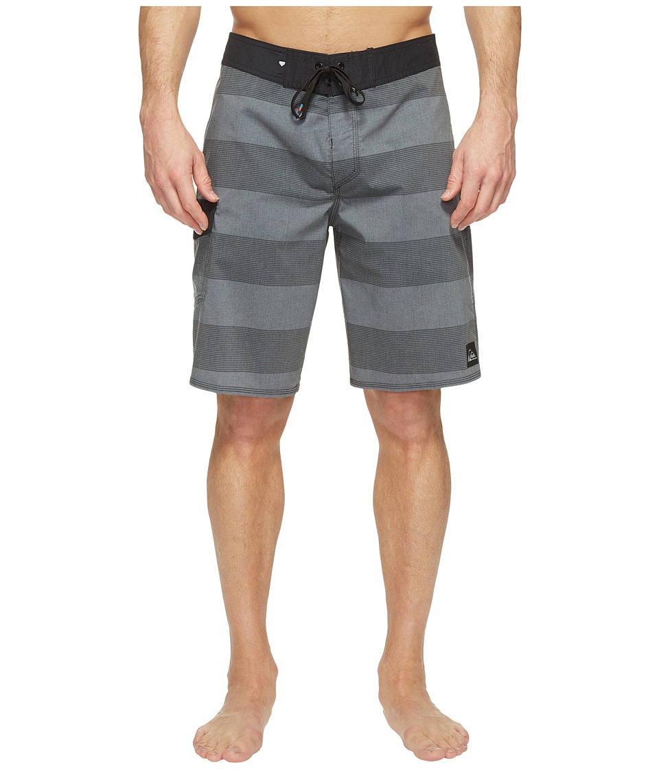 Quiksilver Everyday Brigg Vee 20 Boardshorts (Black) Men