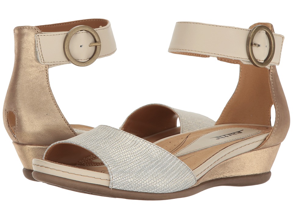 Earth Hera (Light Gold Textured Leather) Women