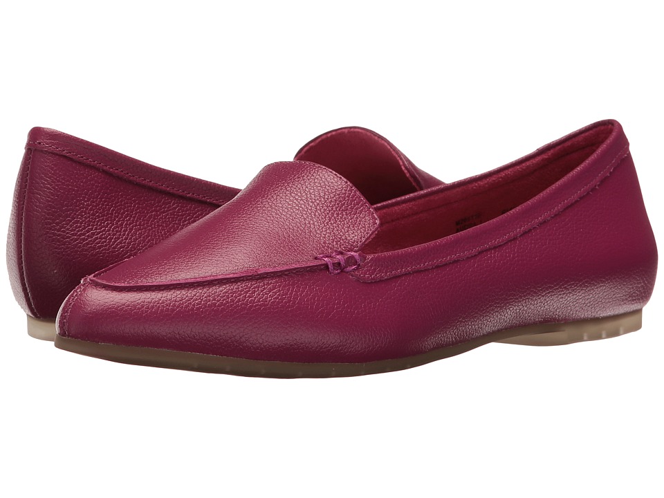 Me Too Audra (Grape Red) Women
